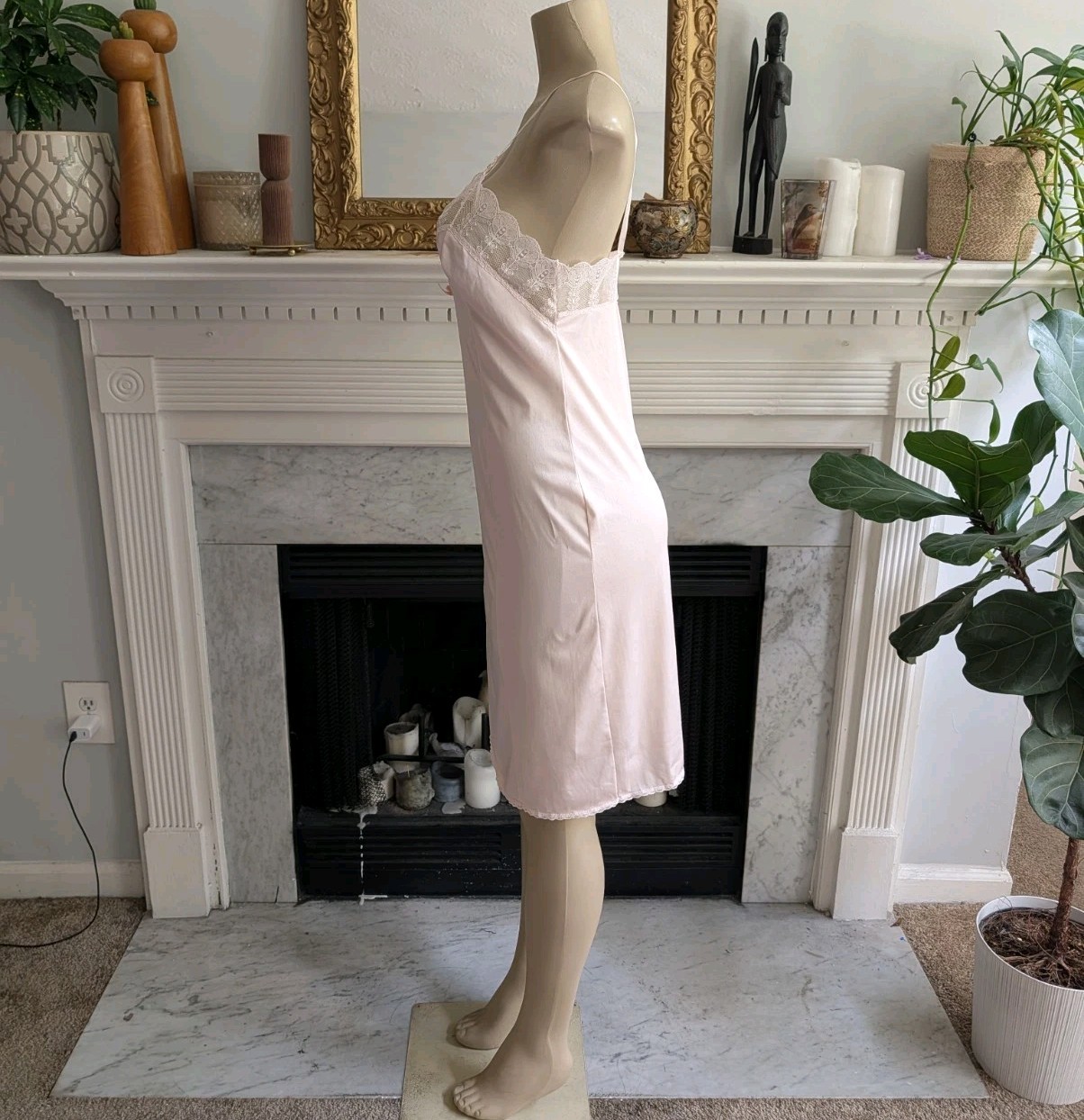 Vintage 80s Vassarette Blush Pink Full Slip Size S Romantic Lace Trim Soft Girl