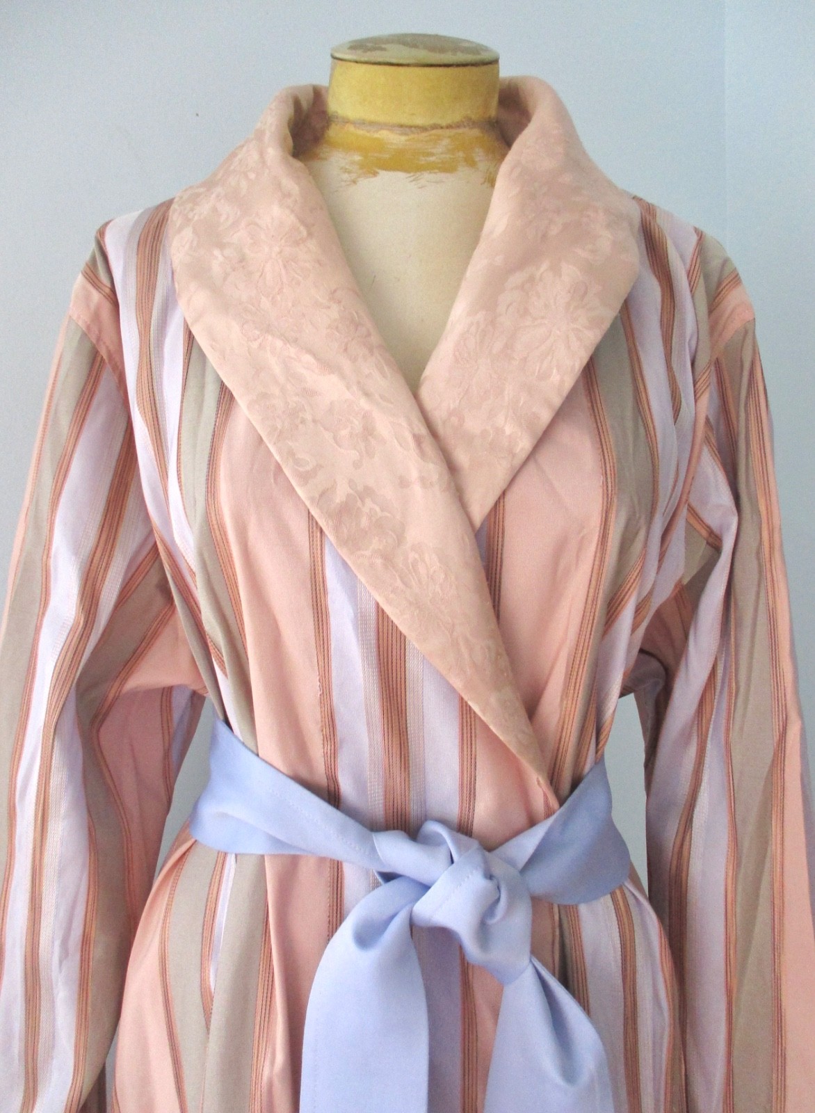 Vtg 20s style pink stripe heavy jacquard rococo long luxurious robe coat sash XL
