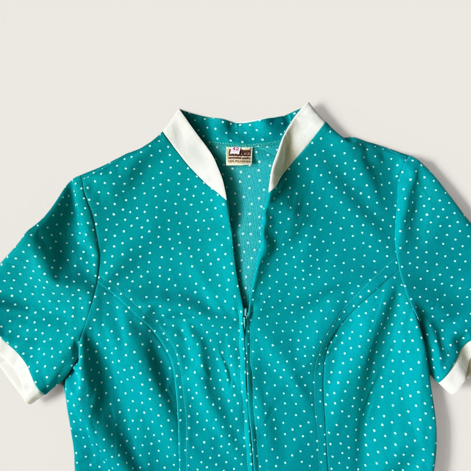 Vintage 1970s Diolen Teal Polka Dot Zip Front Dress Mod Midi Size 42