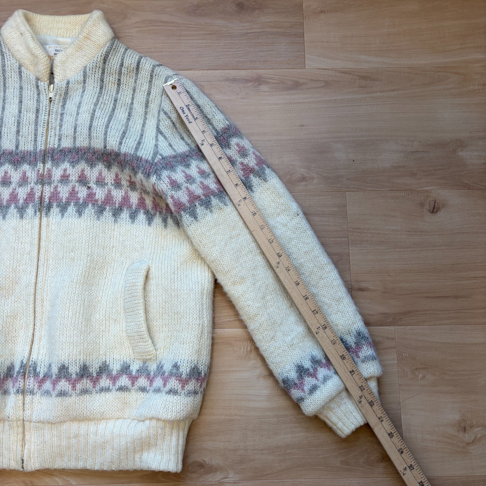 Vintage Icelandic Full Zip Fair Isle Sweater Jacket Size Large Made in Iceland