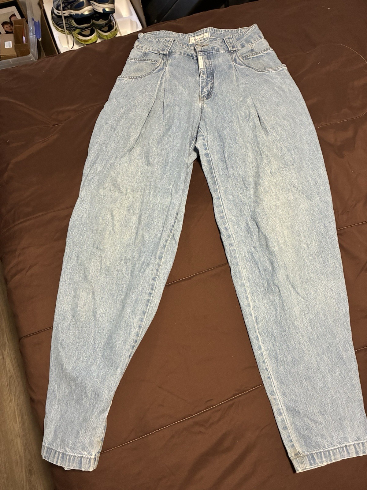 Z CAVARICCI VINTAGE JEANS HIGH-WAIST JEANS/PLEATED AND TAPERED! ICONIC ’80s!