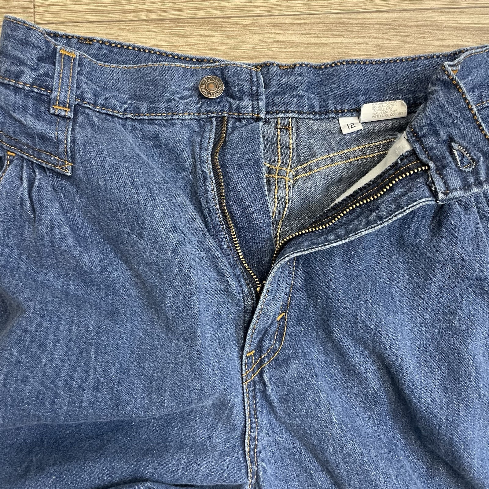 Levi’s Vintage 1970s Blue Denim High Waisted Wide Leg Culottes Jean Shorts sz 12