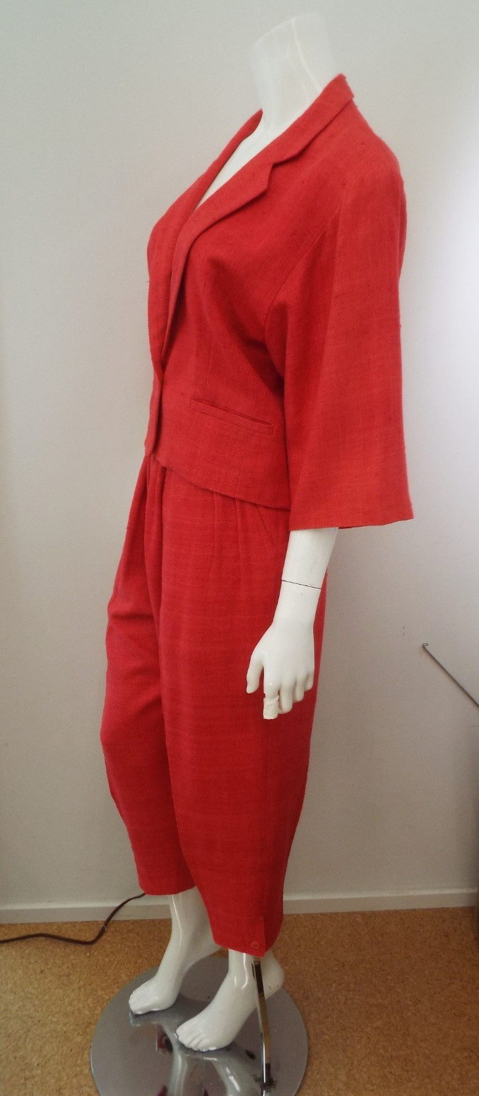 Vintage 1980s KENZO Red Silk Suit Cropped Blazer Jacket & Pleated Pants 38 Small
