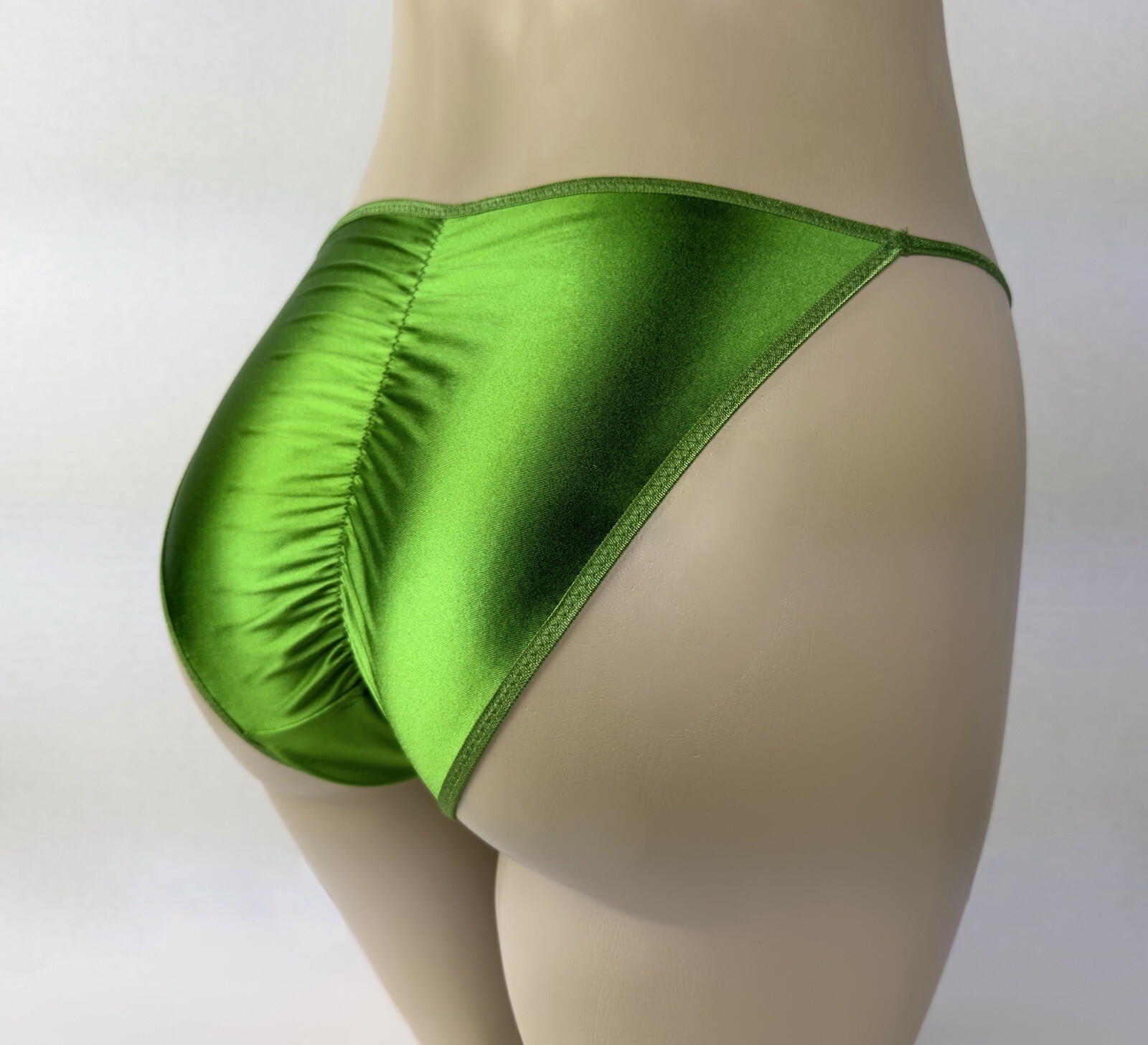 Satin String Bikini Scrunch Butt Green S/5