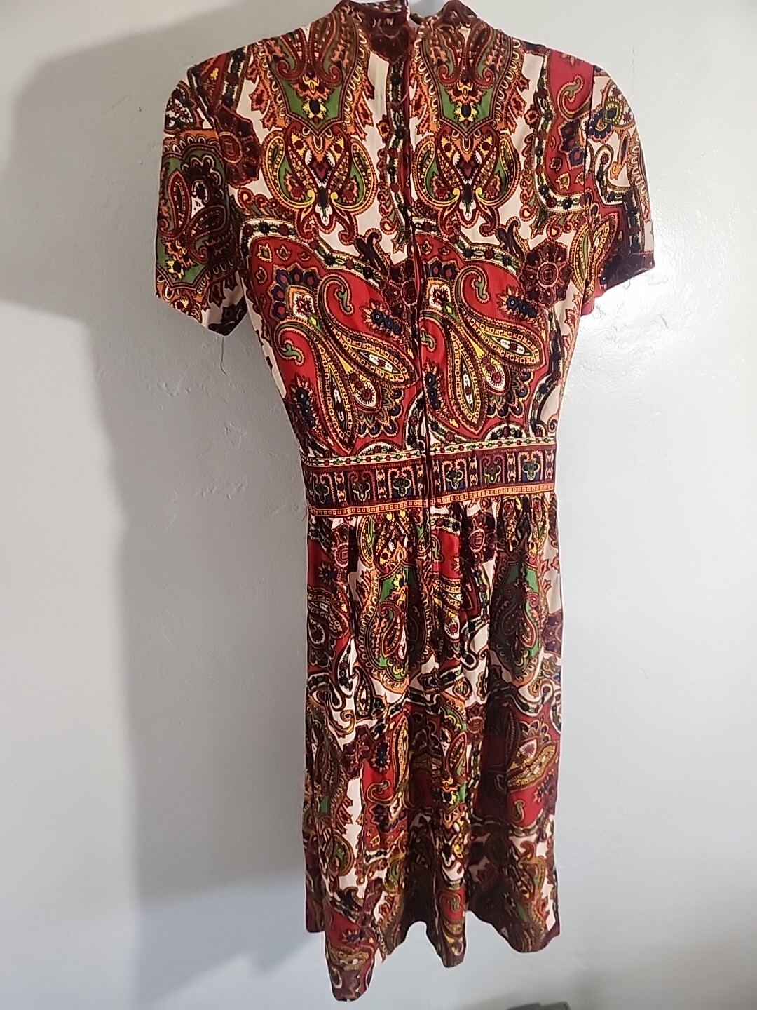 vintage 70’s dress paisly polyester psychedellic jerrie lurie 1970’s hippy 27″ w
