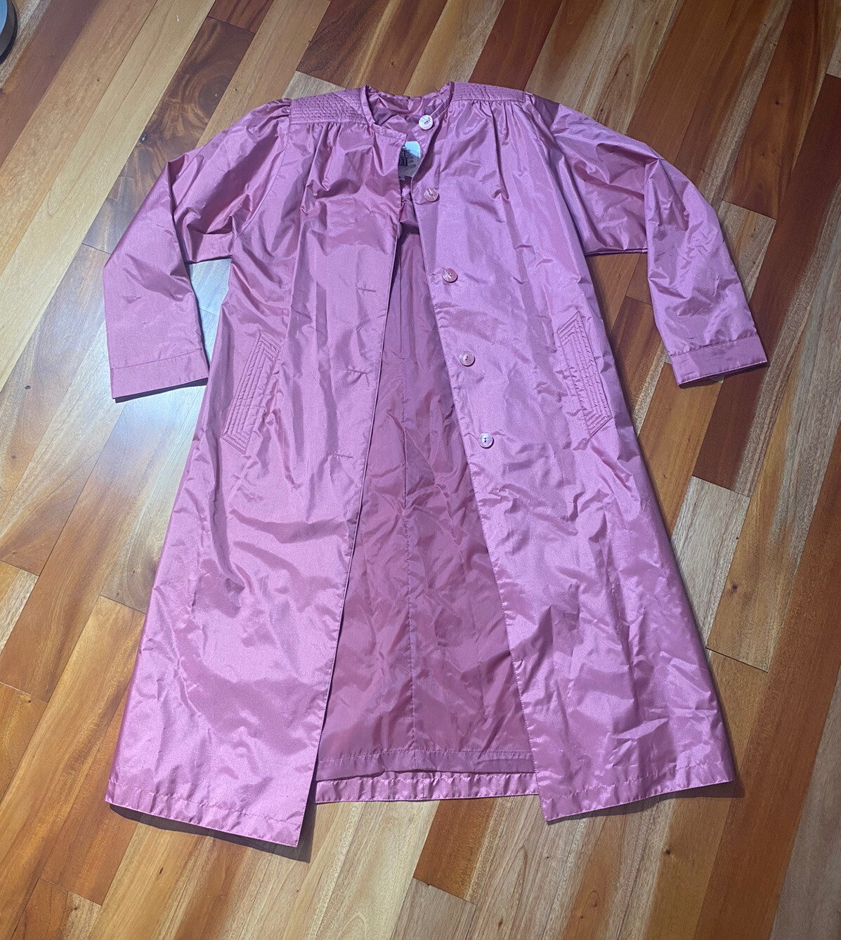 VINTAGE FLEET STREET PINK NYLON BUTTON LUXURY RAIN TRENCH COAT SZ 4