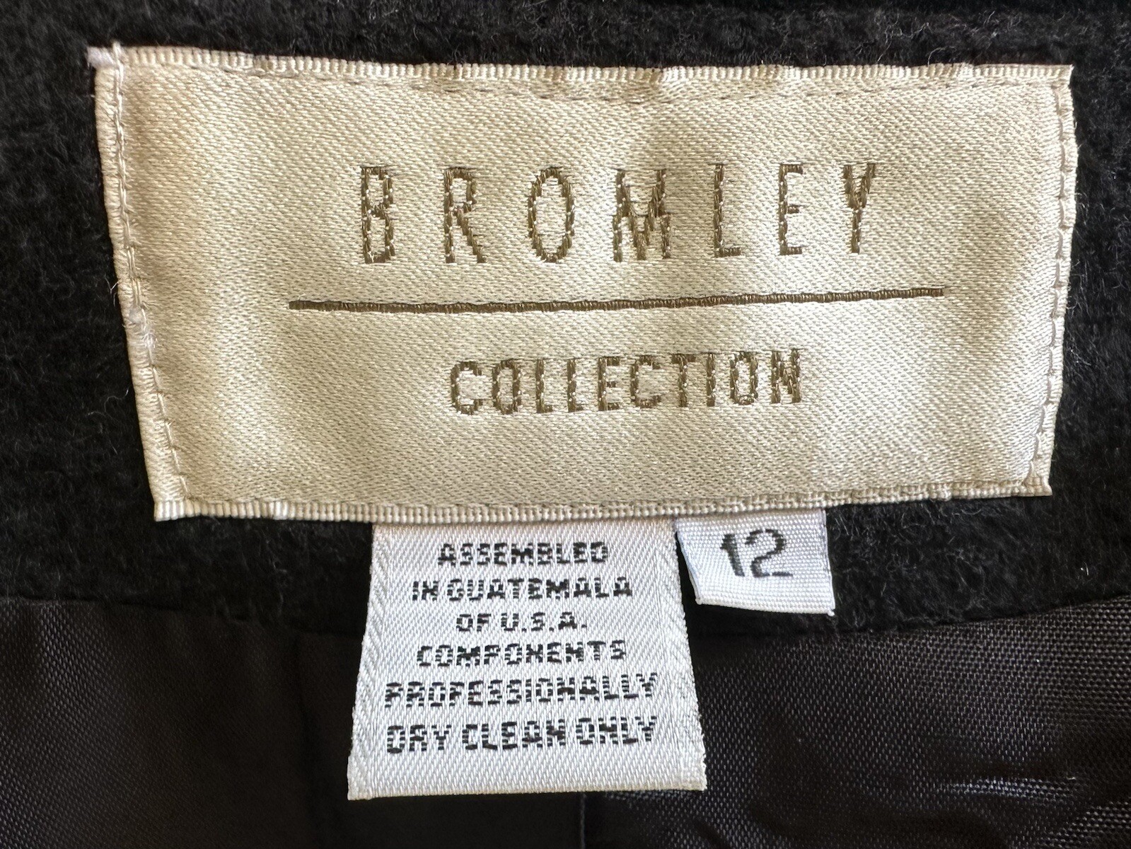 Vintage Bromley Collection Black Wool & Nylon Blend Felt Collar Coat Size 12