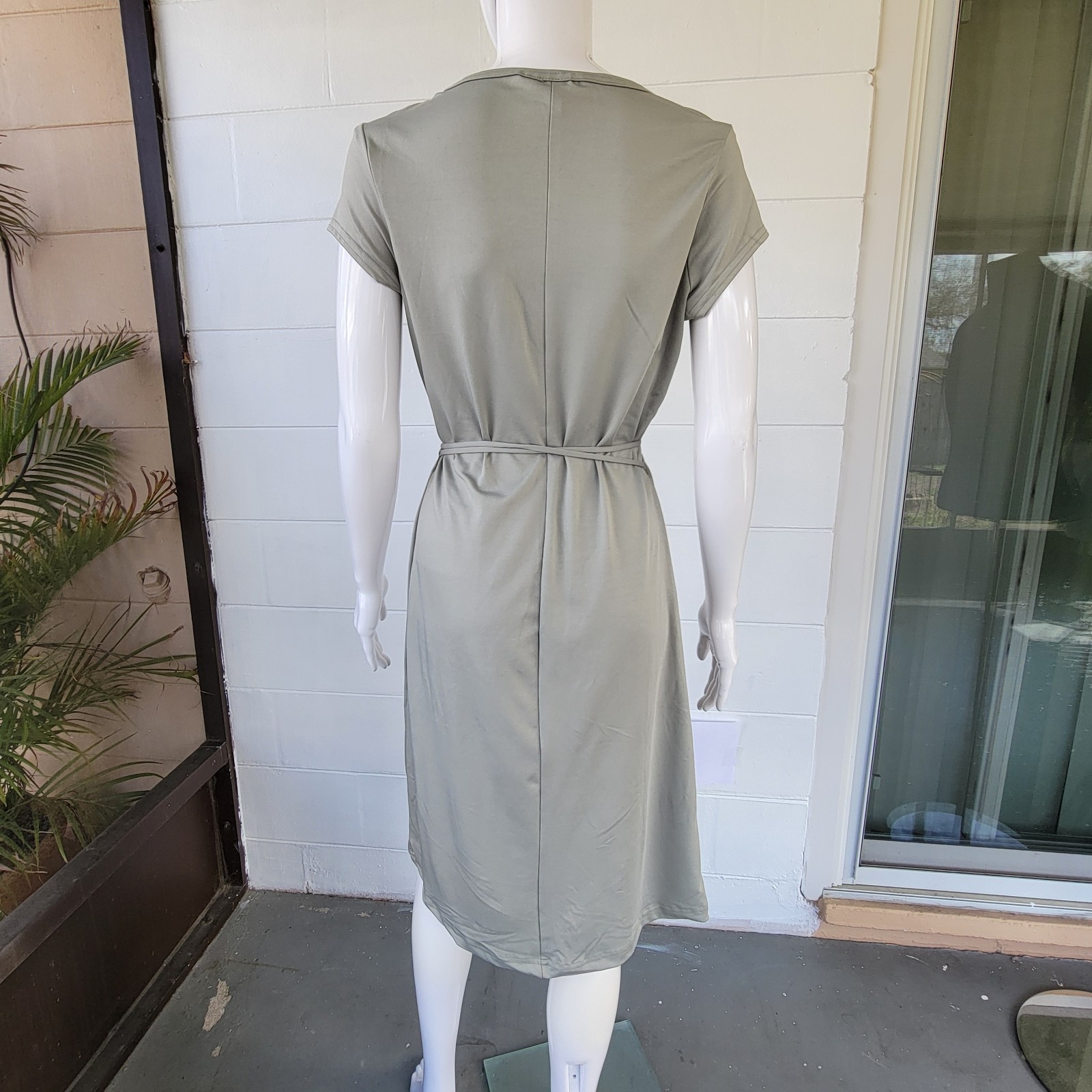 Vintage 90’s La Belle T-Shirt Dress Sage Green Short-sleeved V-neck Women Size L