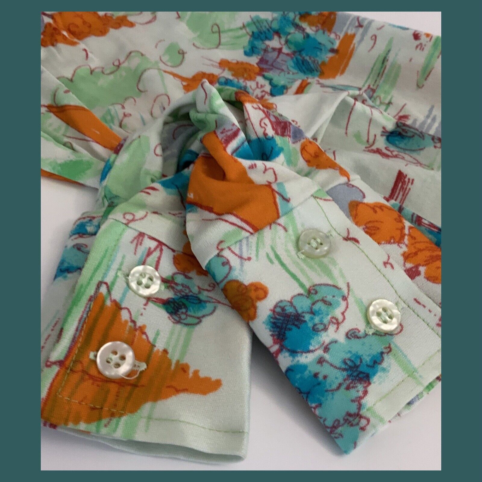 Vtg 1960-70s Nylon Long Sleeve Button Up Blouse W/Sailboats & Scenery – Small