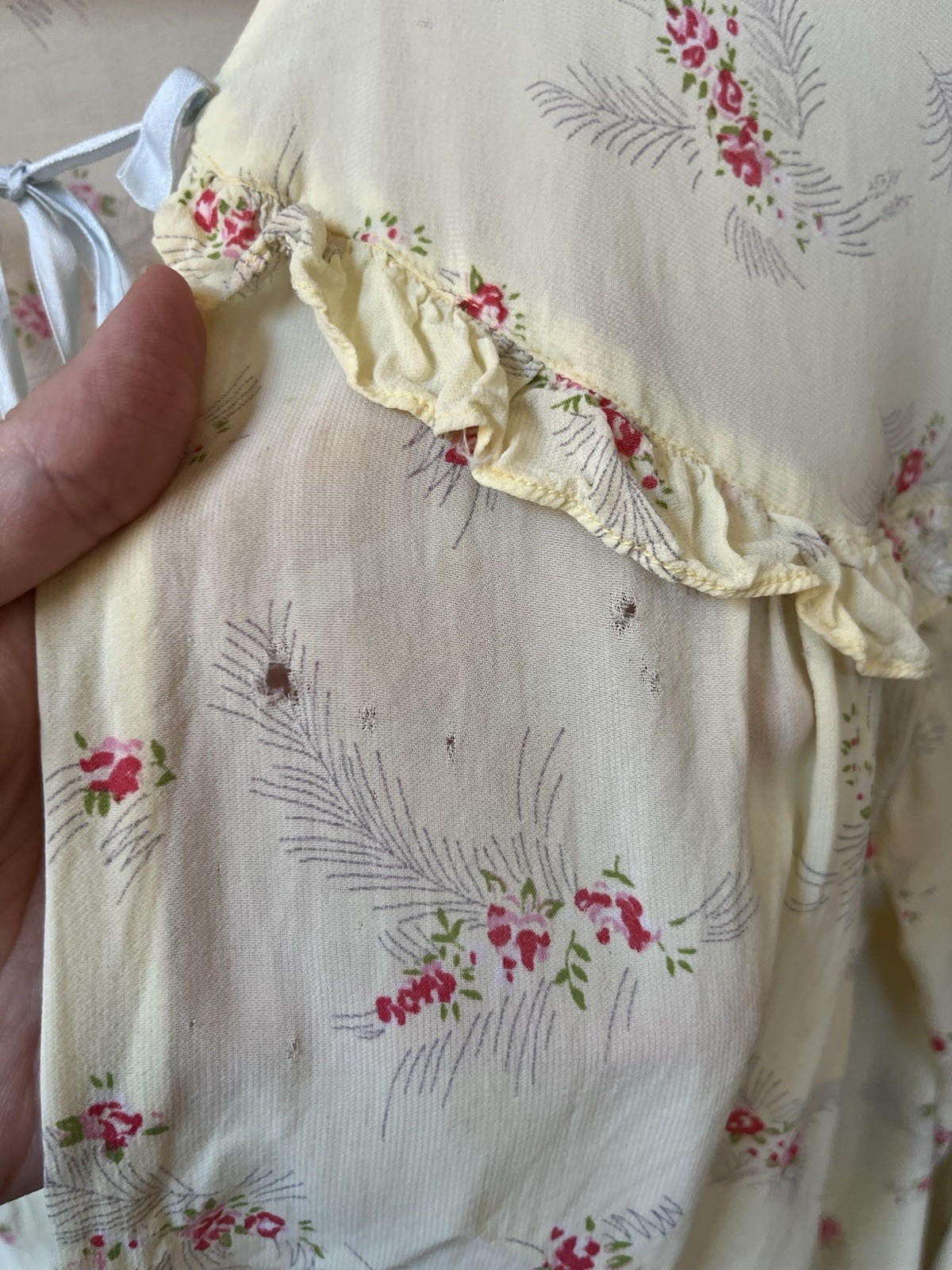 40s 50s Antique Vintage Rayon Floral Cottagecore House Jacket Ruffle Blouse S/M