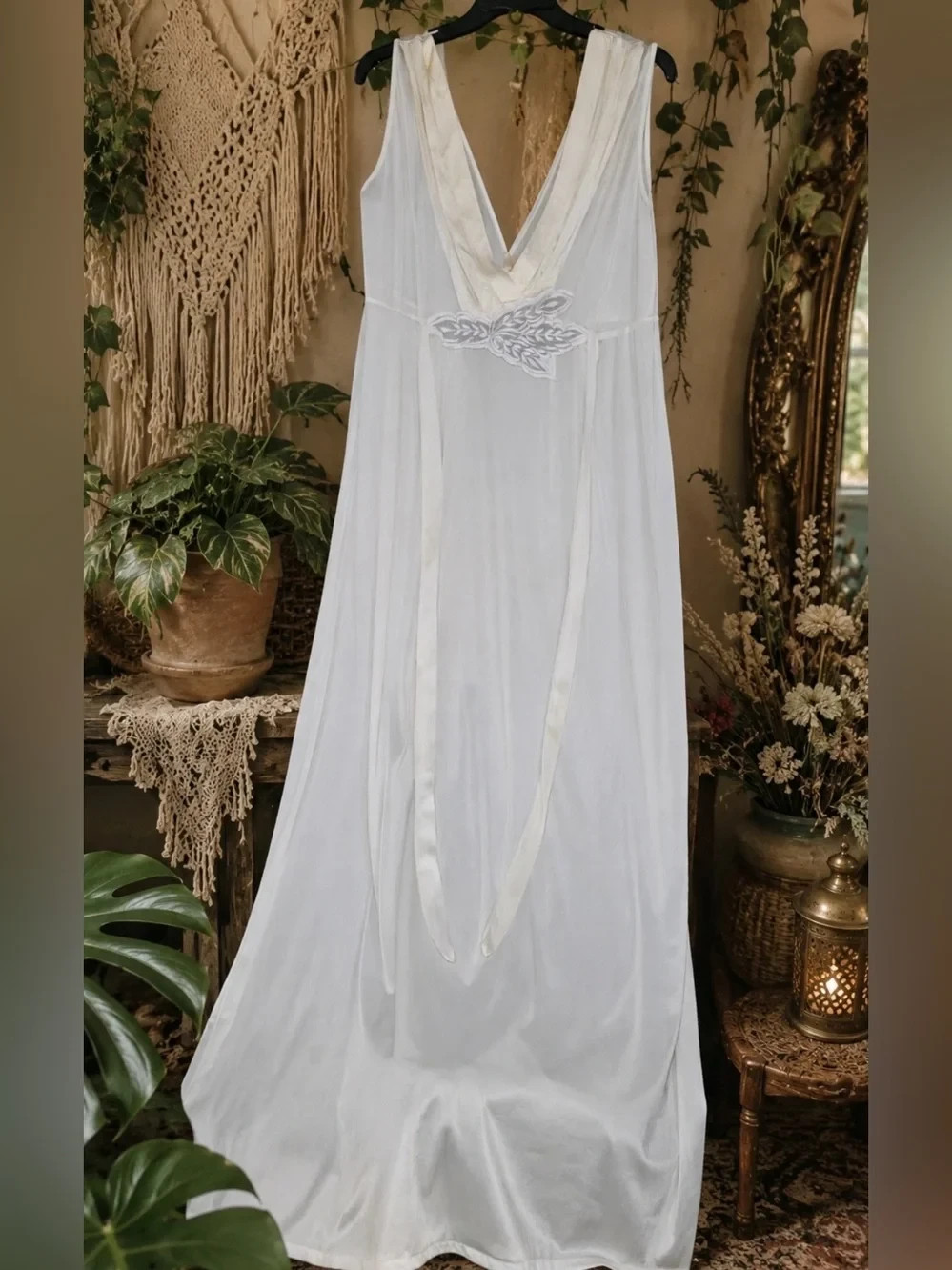 Vintage Undercover Wear Rhapsody White Nylon Maxi Nightgown M Tall Grecian