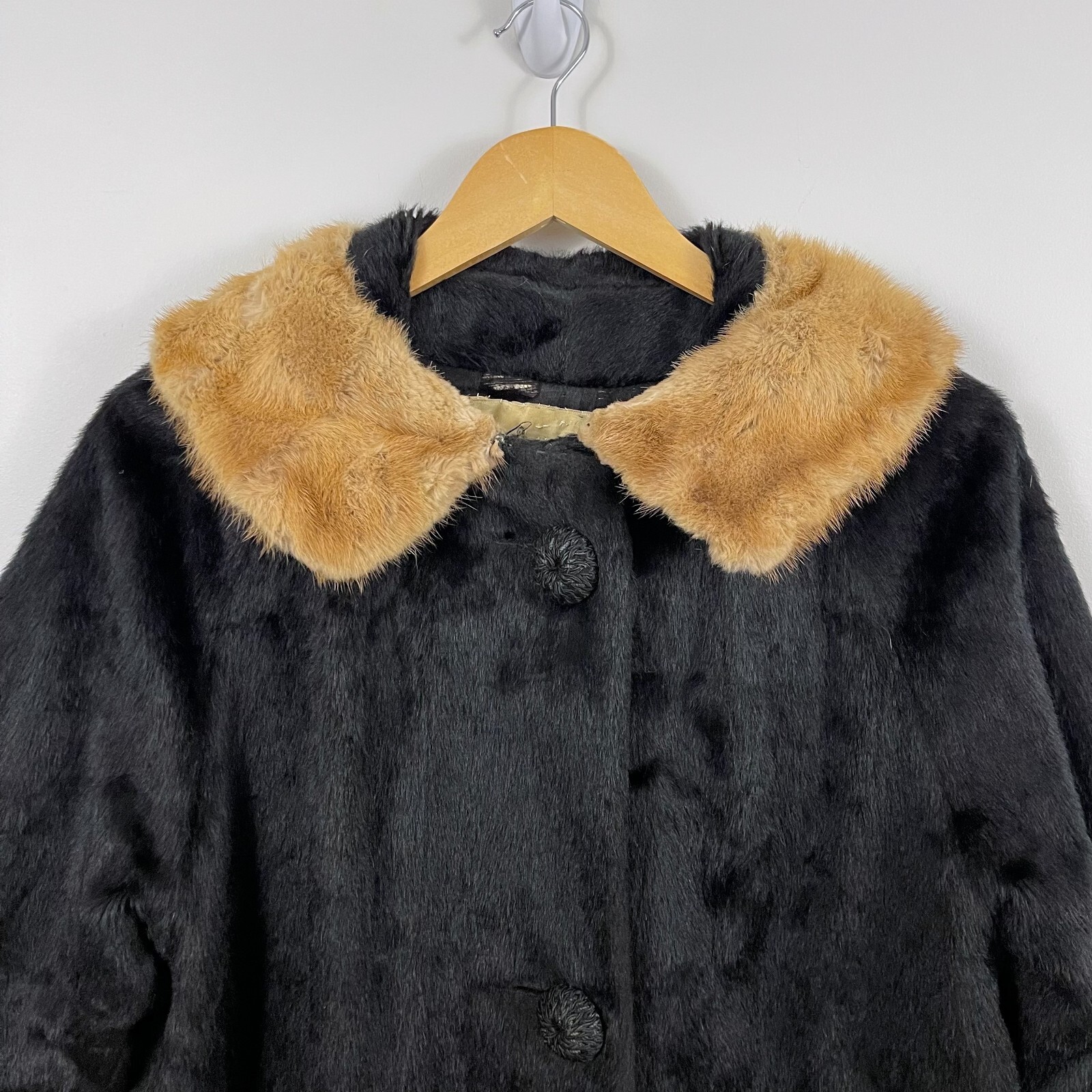 Vintage 1950s-1960s Eaton’s of Canada Coat Salon Fur Coat
