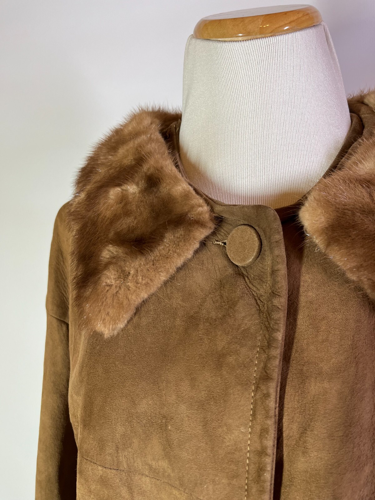 Vintage 60s Jacqueline’s Feminine Apparel Memphis Nubuck Leather Coat Fur Collar