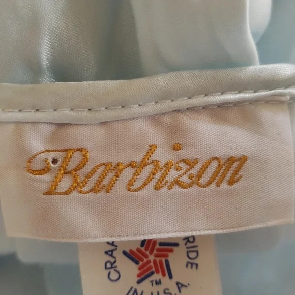 Vintage Made USA Barbizon Cuddleskin Nightie Lace Trim Nightgown Size Med NWT
