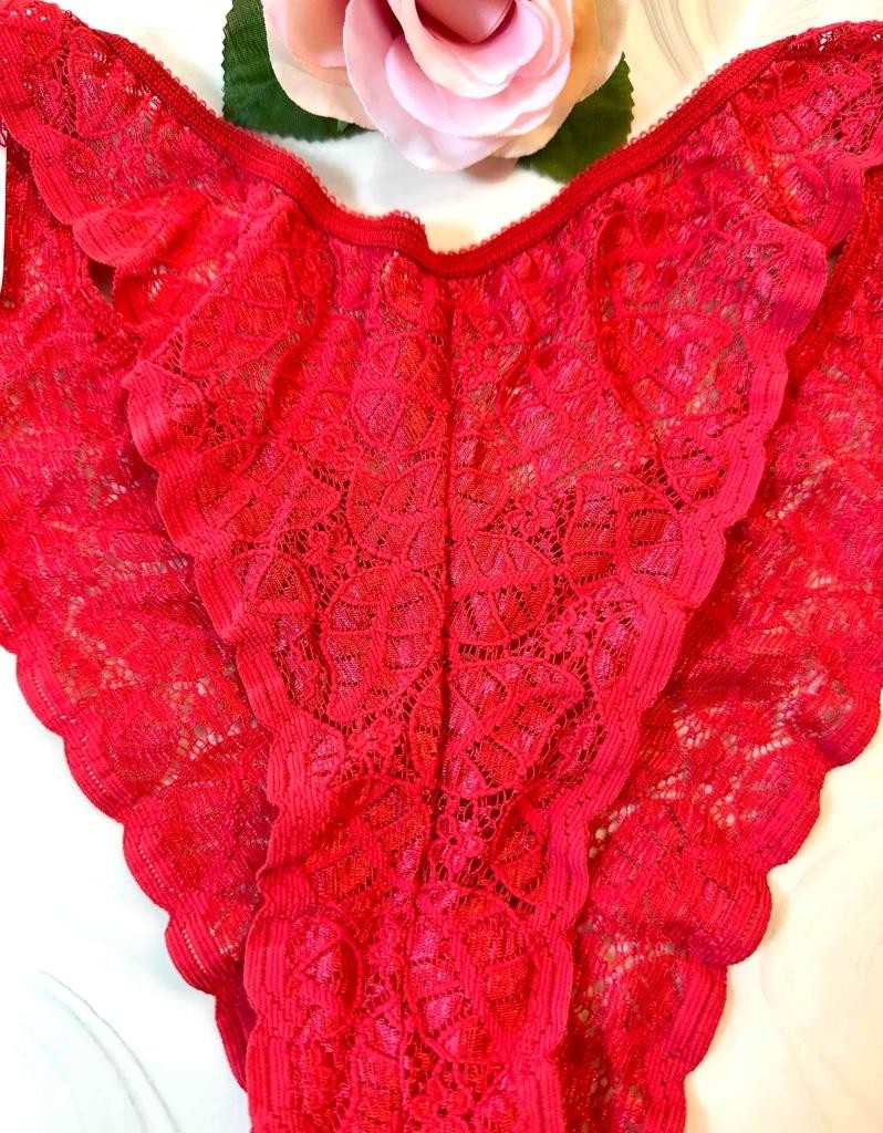 MYONNE Vintage Red Chantilly Lace Bikini Panties Panty One Size Fits All