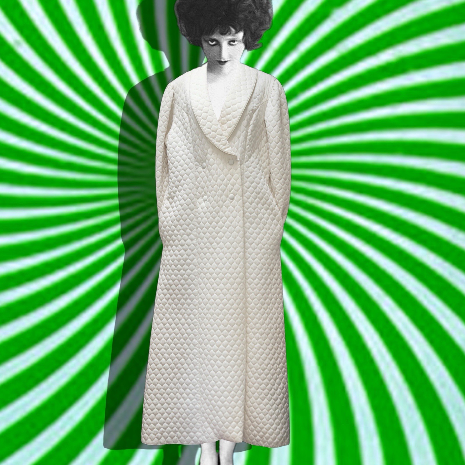 Vintage 1960s White Quilted Long Bridal Robe Pristine Pockets Double Breasted