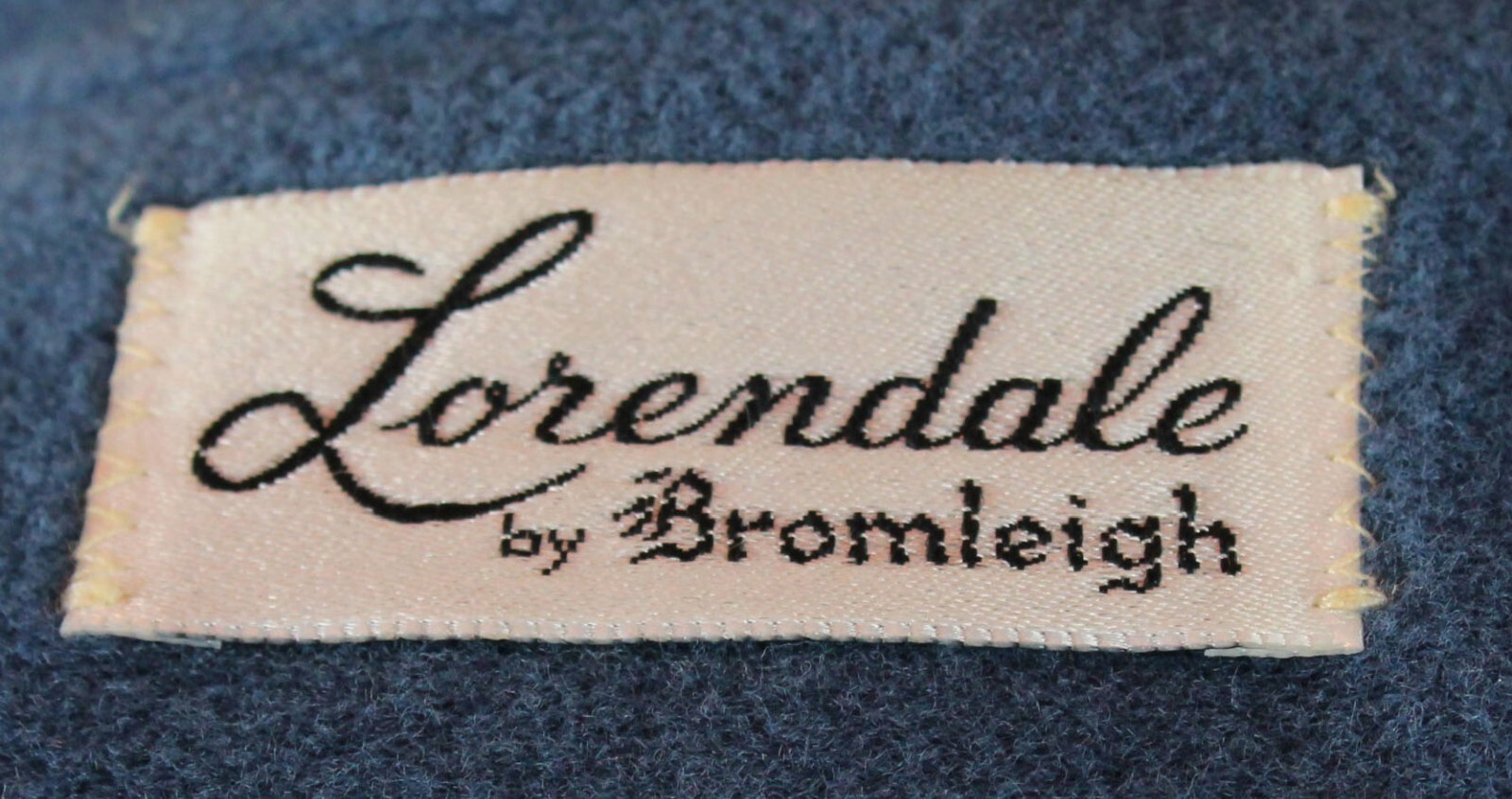 Vintage Trench Coat Sz M 80s Bromleigh Blue Quilted Long Velvety Velour Jacket