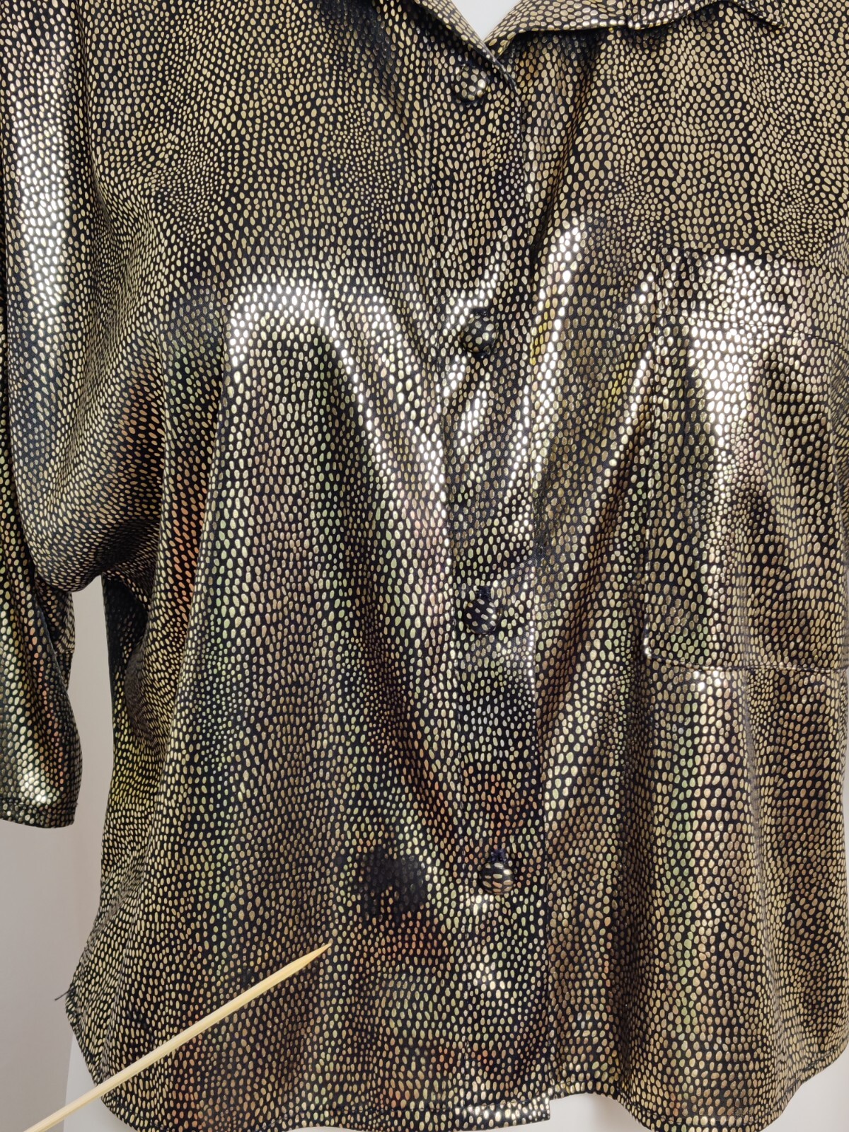 Vintage Gold Prezzia Sportwear Internazionale Retro Metal Large Button Blouse **