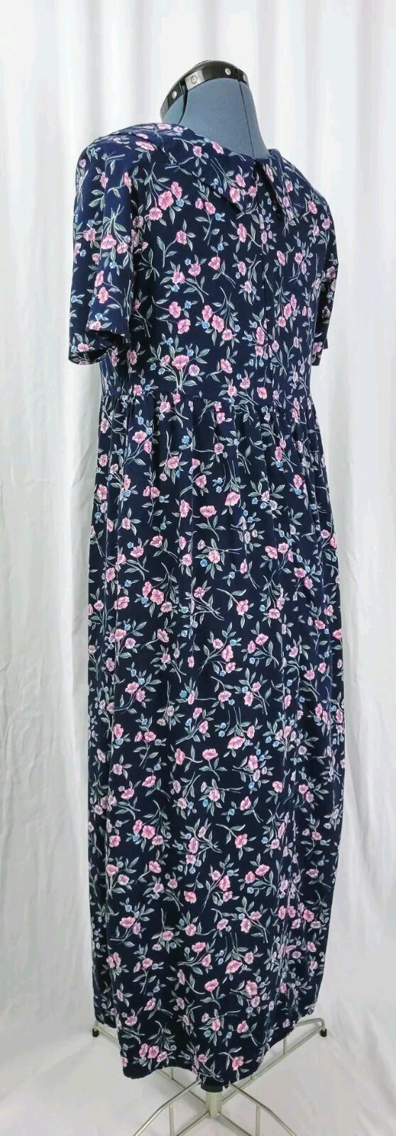 Vtg Ulterior Motives Navy Blue Floral Dress w Raised Waistline & Collar Size M