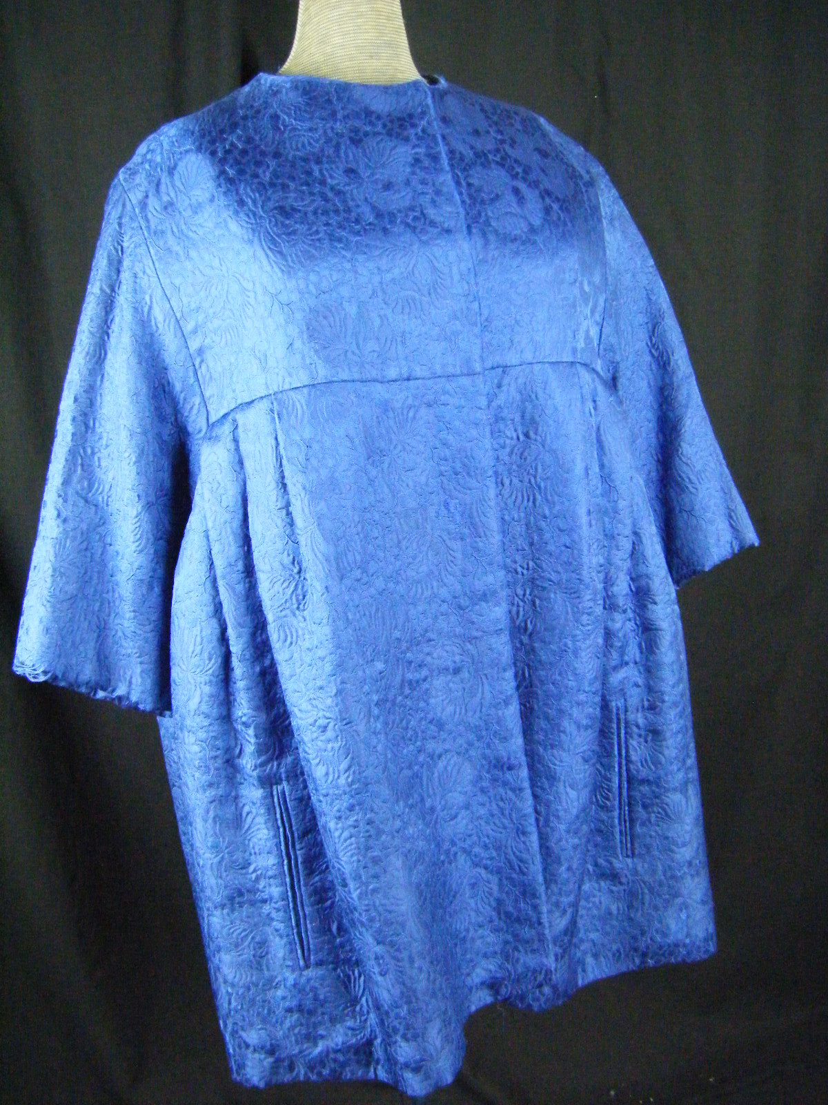 BEN ZUCKERMAN Vtg 50s Royal Blue Floral Brocade Swing Jacket-Bust 43/M-L