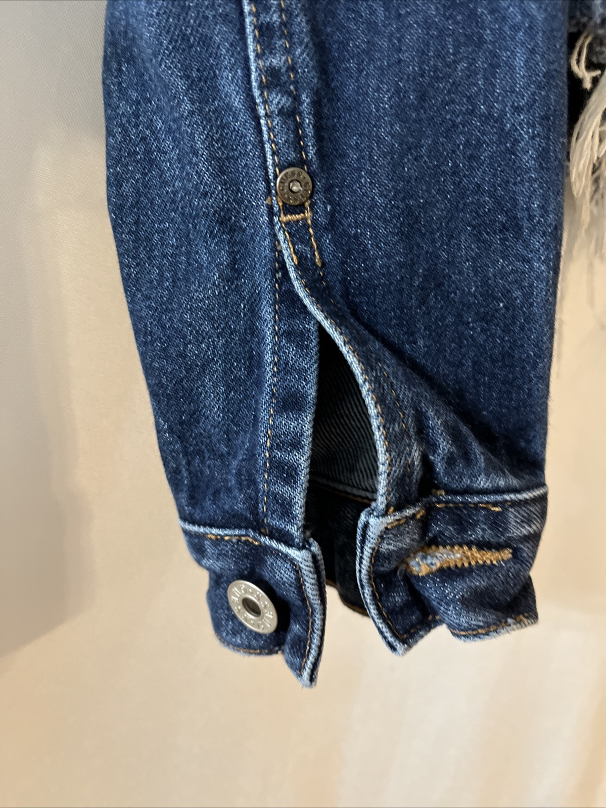 Vintage GUESS Blue Jean Jacket Crop Dark Wash Medium Fringe Button Up