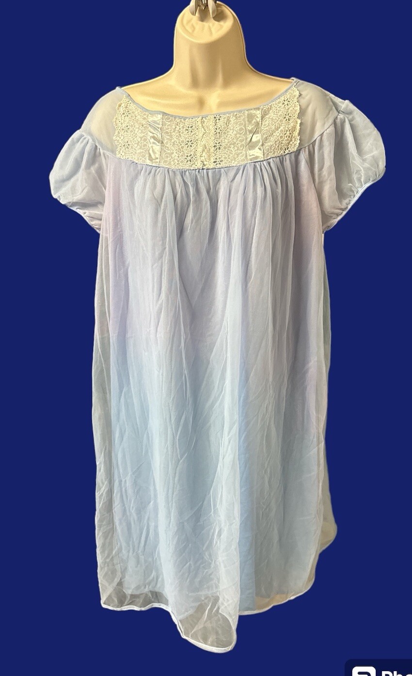 Vintage Perry Lingerie Light Blue Gown Double Layer Nylon Chiffon Womens M