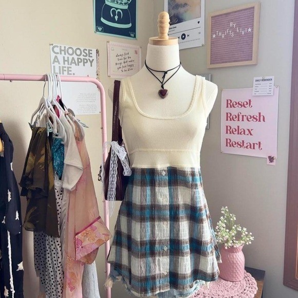 Vintage Y2K Rue 21 Babydoll Top w/ Blue & Brown Plaid and Button Front Grunge