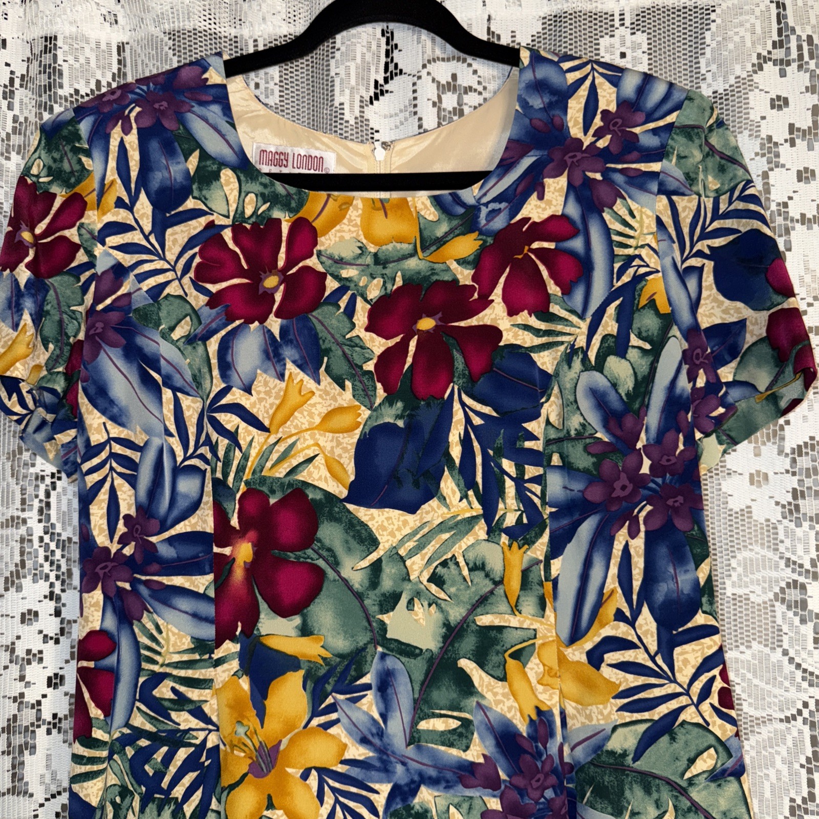 VTG Maggie London Petites Multicolor Silk Lined Floral Print Shift Dress SZ 12P
