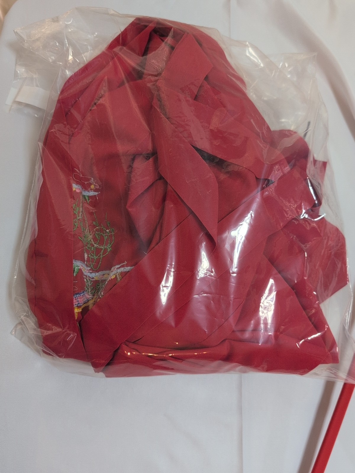 80s womens vtg red L tie robe Daffodil brand china made