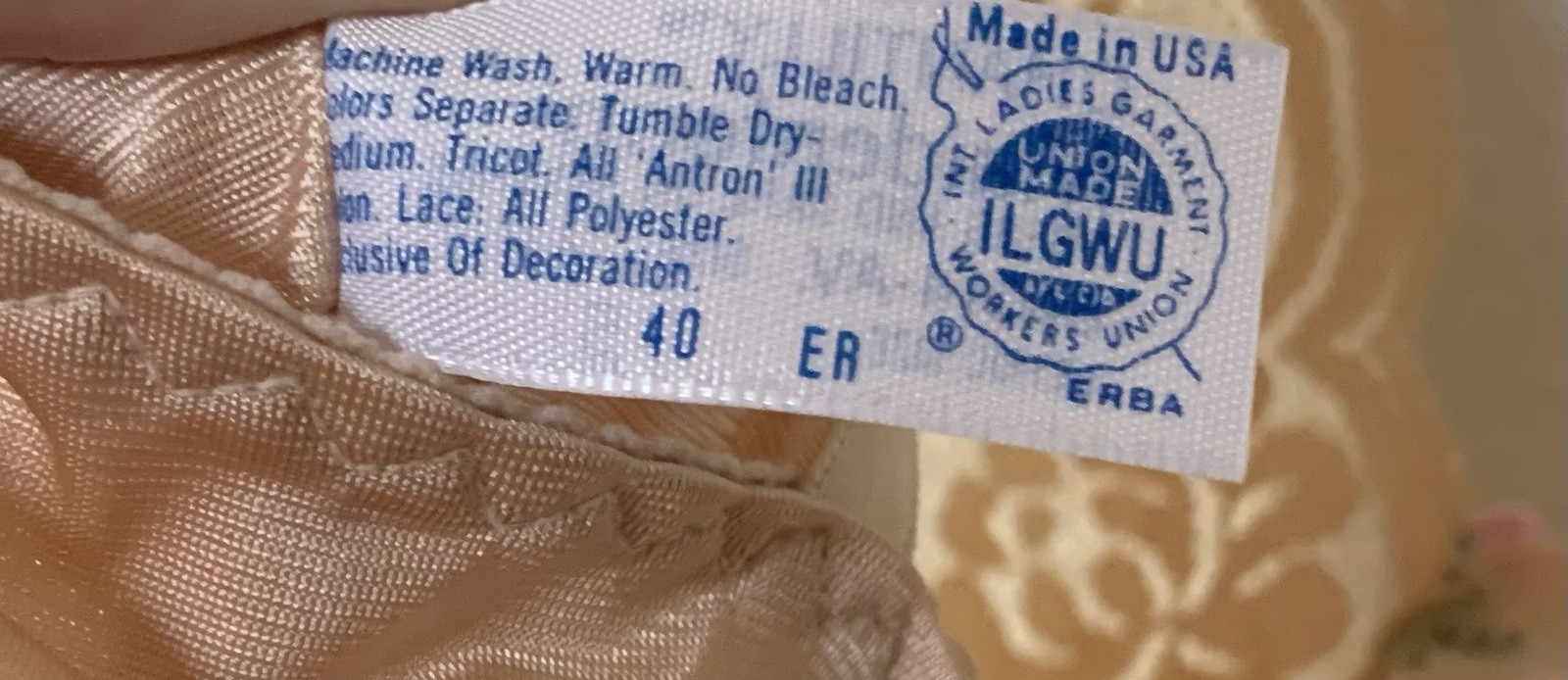Vtg Maidenform Silky Slip Nighty Beige Nude Chantilly Lace USA UNION Small 34