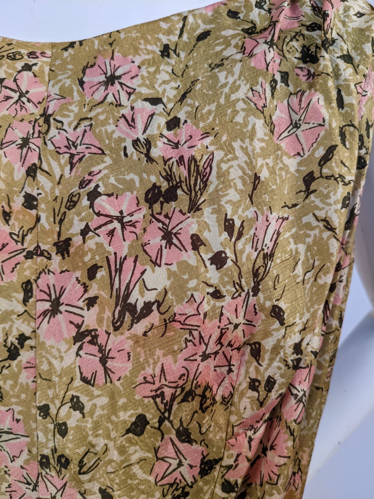 VINTAGE 1950’S HATTIE CARNEGIE FLORAL PRINT SILK DRESS & JACKET ENSEMBLE