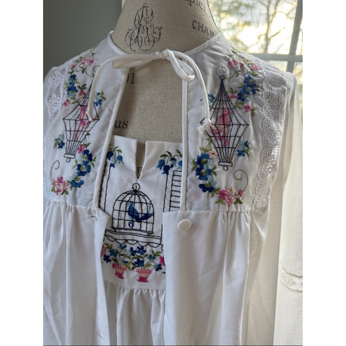Sears Vintage embroidered bird floral cotton gown and duster set NWOT small