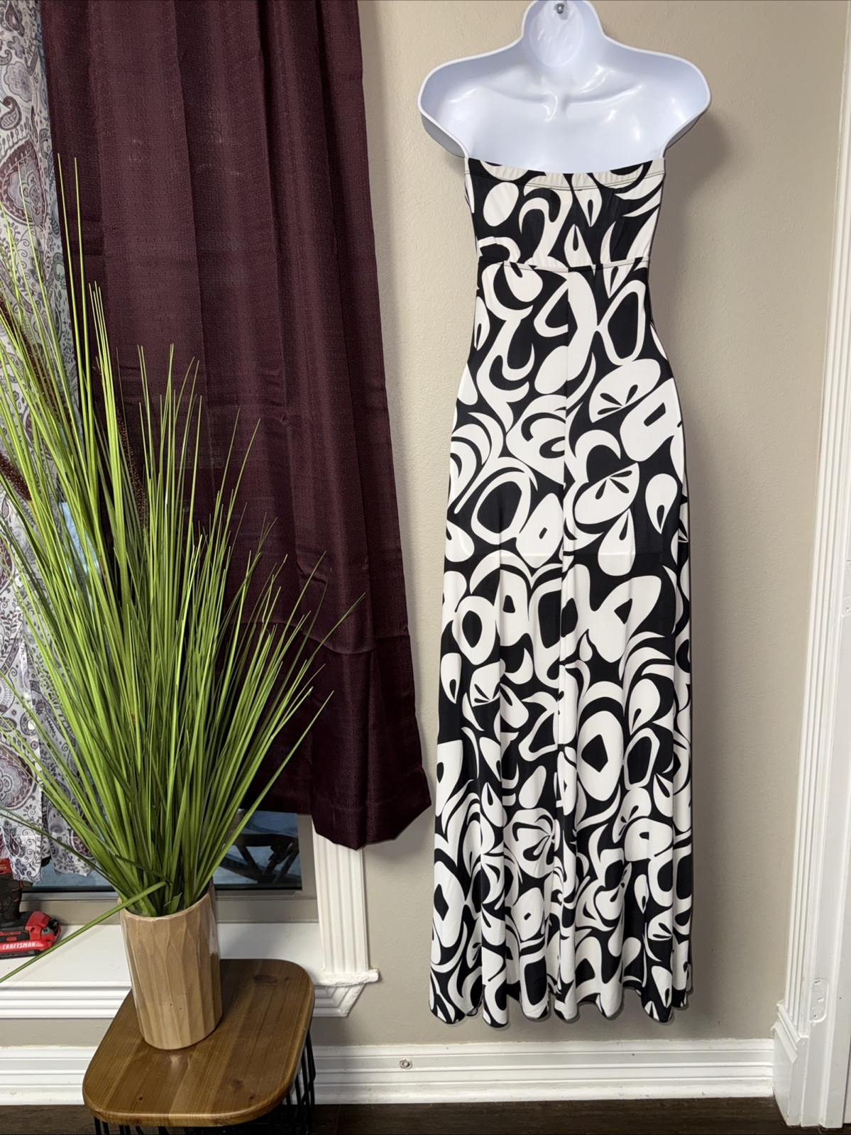 #873 Luly K Vintage Halter Maxi Dress Size Small