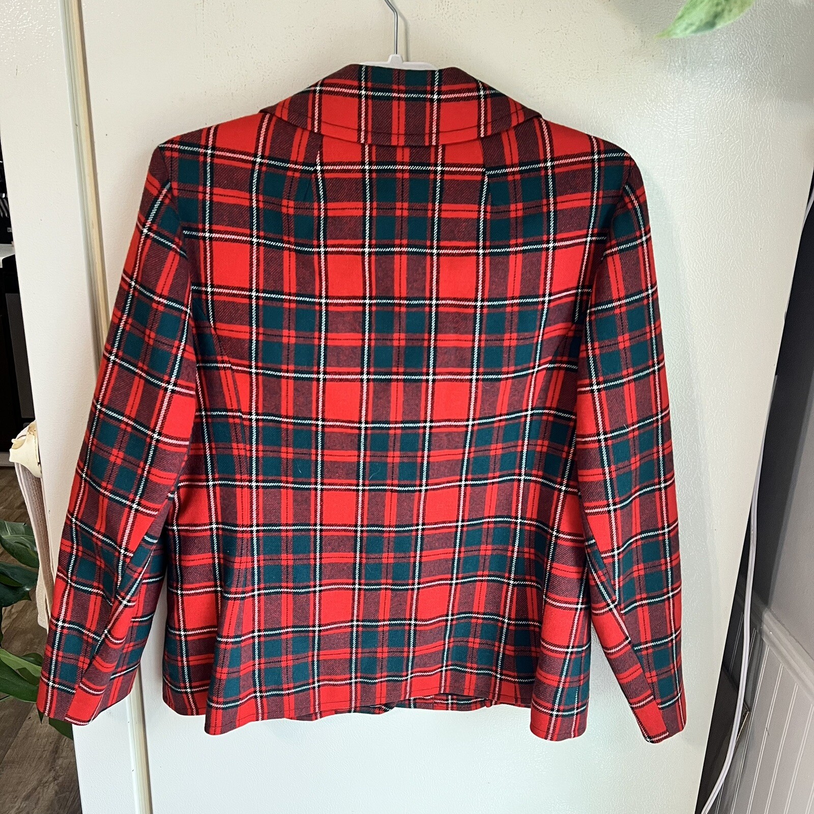 Pendleton Vintage 70s Red & Black Tartan 100% Virgin Wool Classic Blazer Size 18