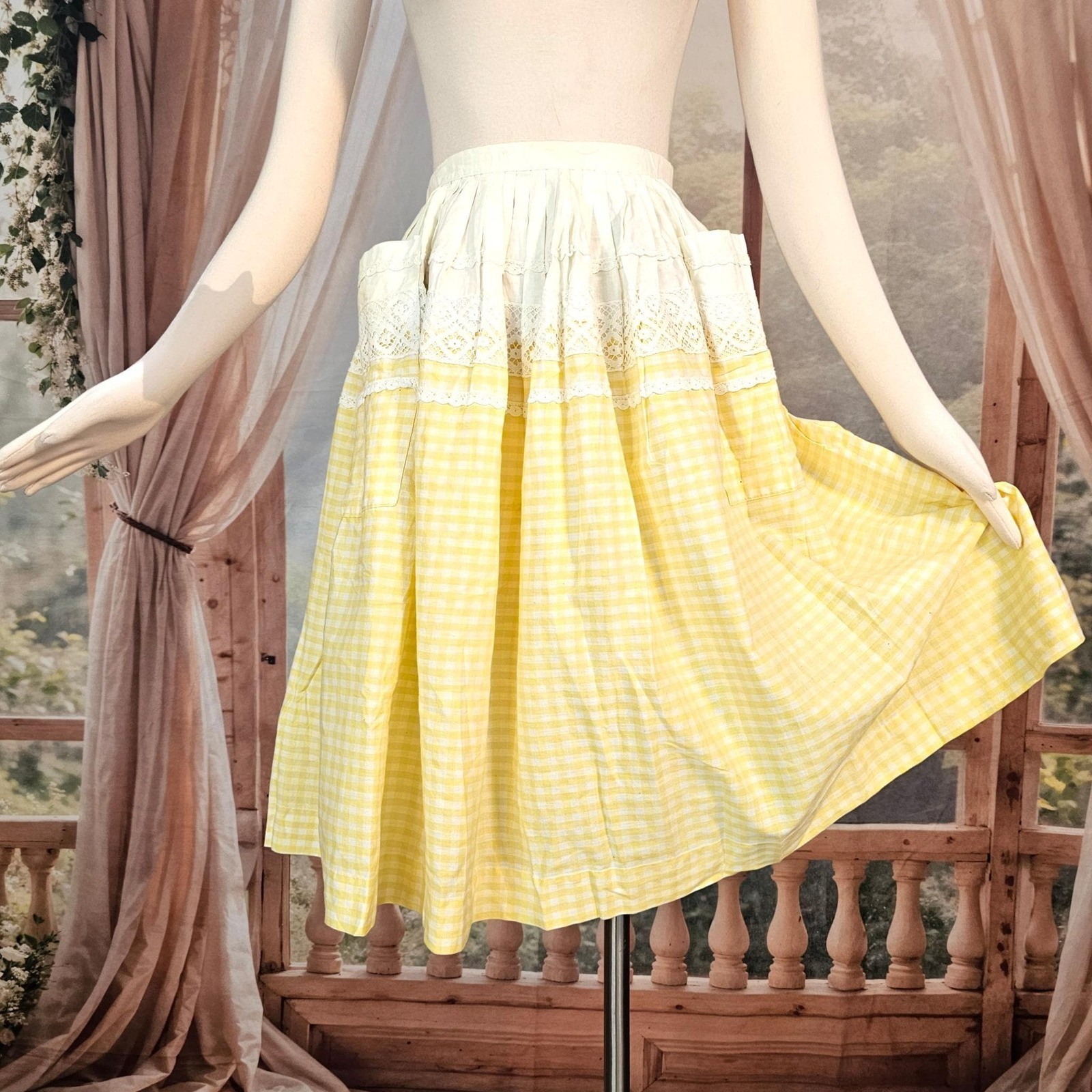 Vintage 1950s Skirt Circle Skirt Yellow White Gingam Lace Trim Pinup Rockabilly