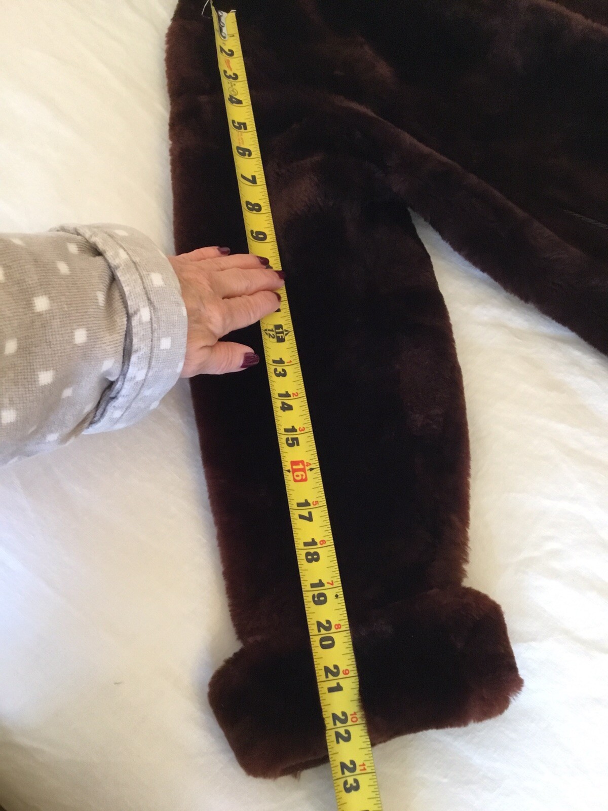 Vintage Mouton Lamb Fur Coat Dark Chocolate Brown Shawl Collar Cuffs Pkts Lined