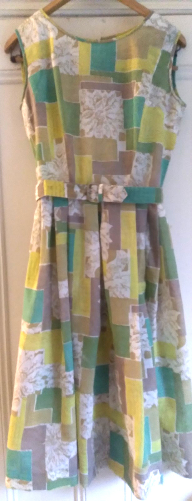 Vintage 50s Dress M Novelty Print Green Yellow Original Belt cotton chiffon 60s