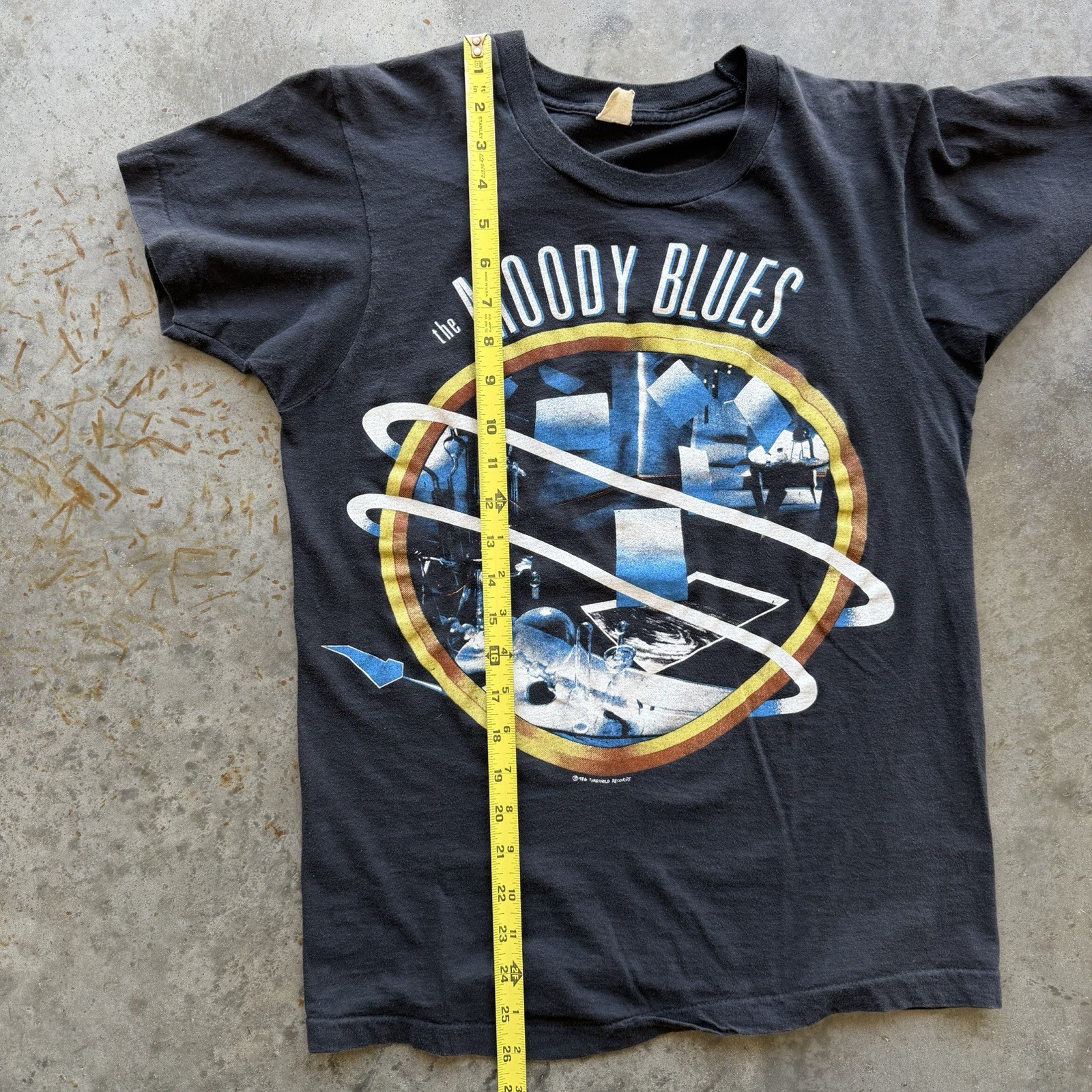 VTG 80s The Moody Blues Black Concert Single Stitch Baby Tee Tagged L (Fits S)