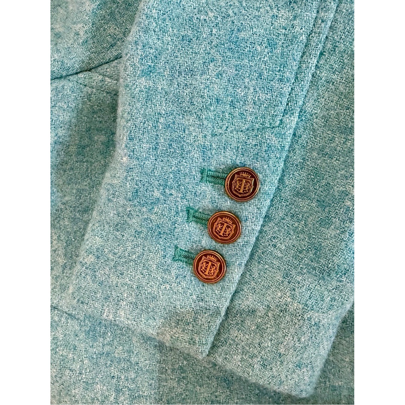 Vintage 90s Y2K Talbots Womens 2 Turquoise Blue Wool Tweed Crest Button Jacket
