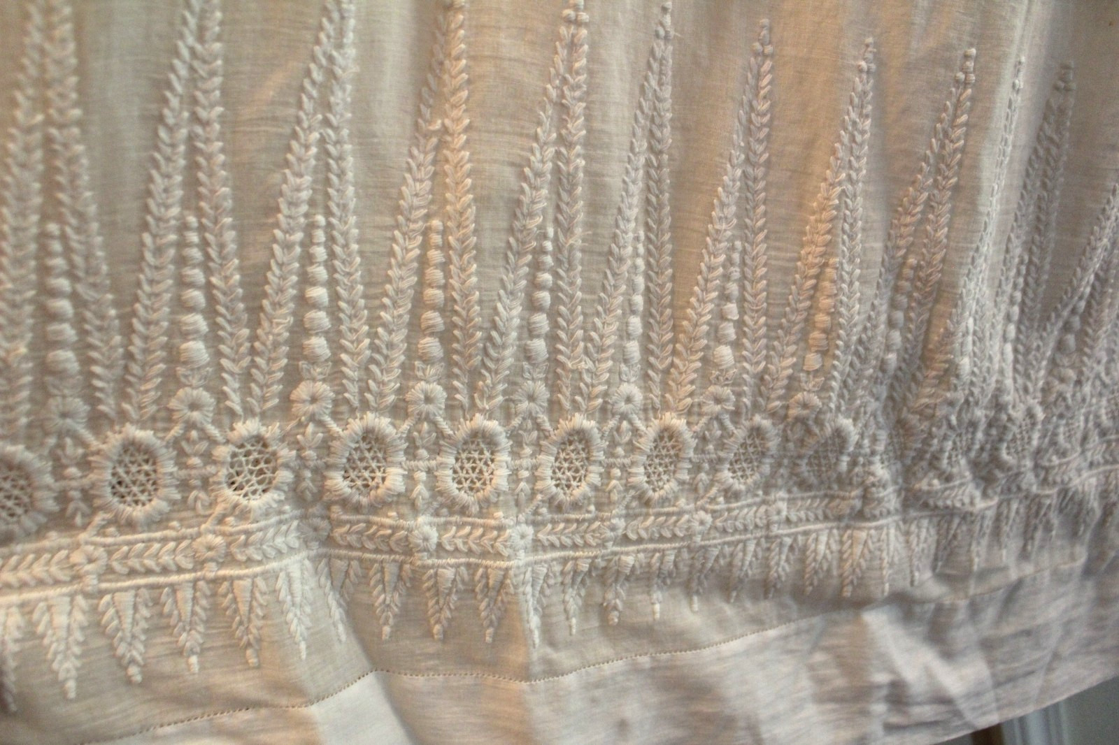 Antique White Cotton Victorian Petticoat Half Slip Embroidery 42″ Long