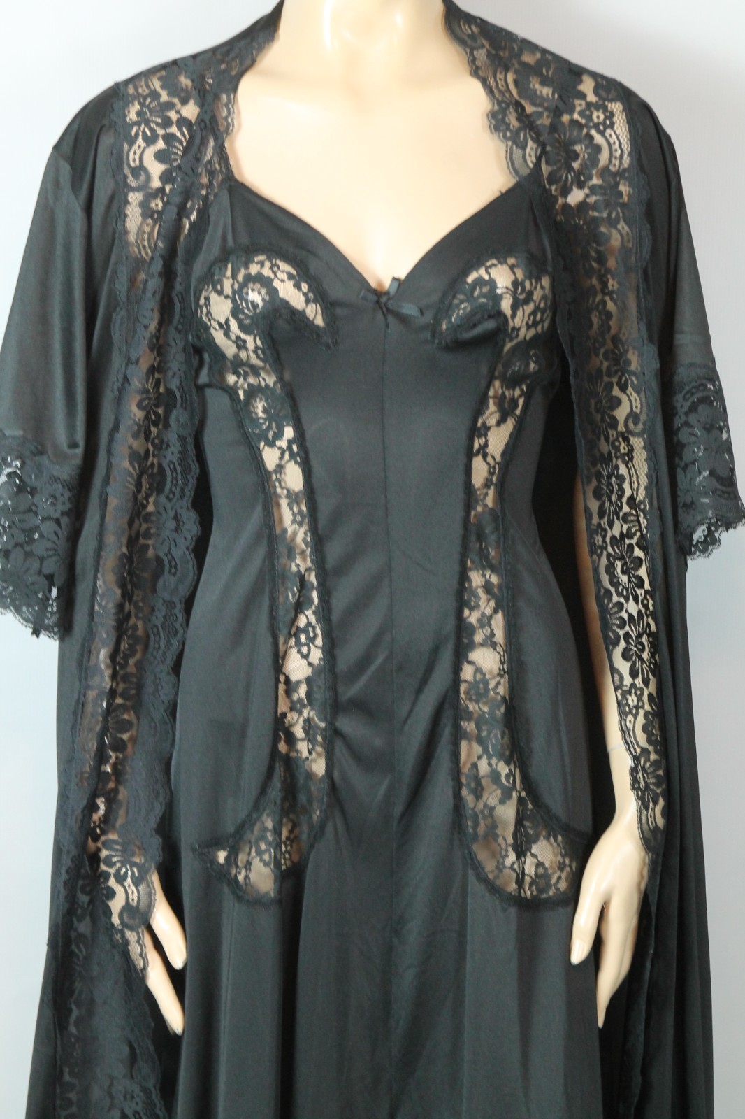 Vtg GLYDONS Made USA Hollywood Black Nylon Lace 2pc Peignoir Nightgown Robe M