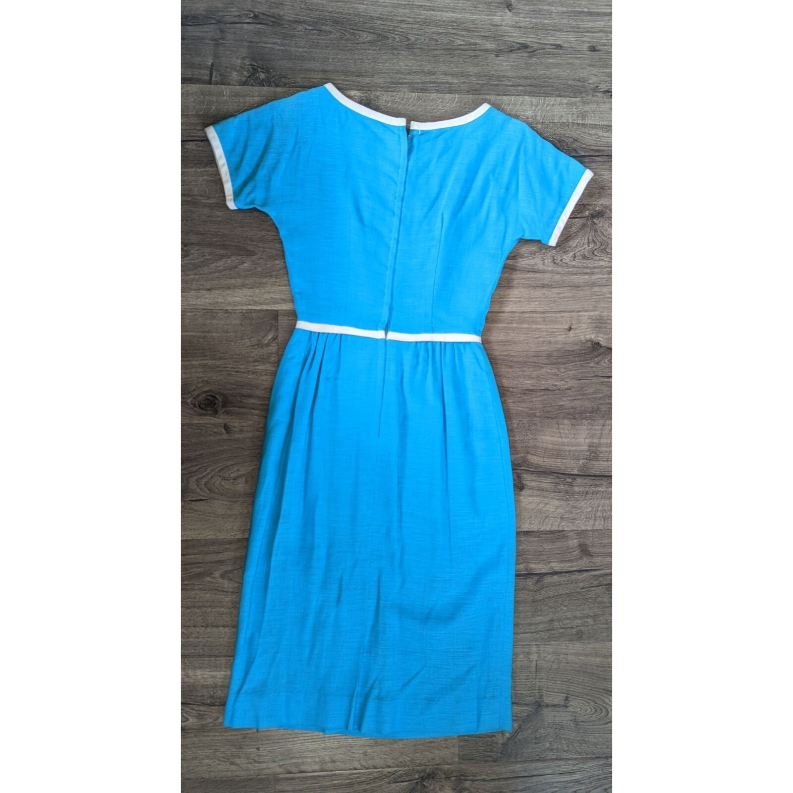 Vintage Helen Whiting 60s Robin’s Egg Blue Pencil Career Dress