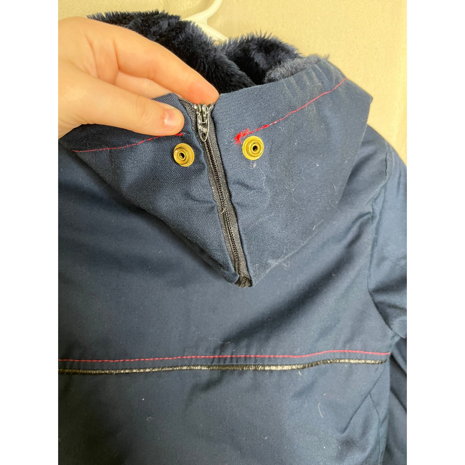 1970s McGregor Navy Ski Lodge Winter Sledding Faux Fur Lined Parka Jacket S