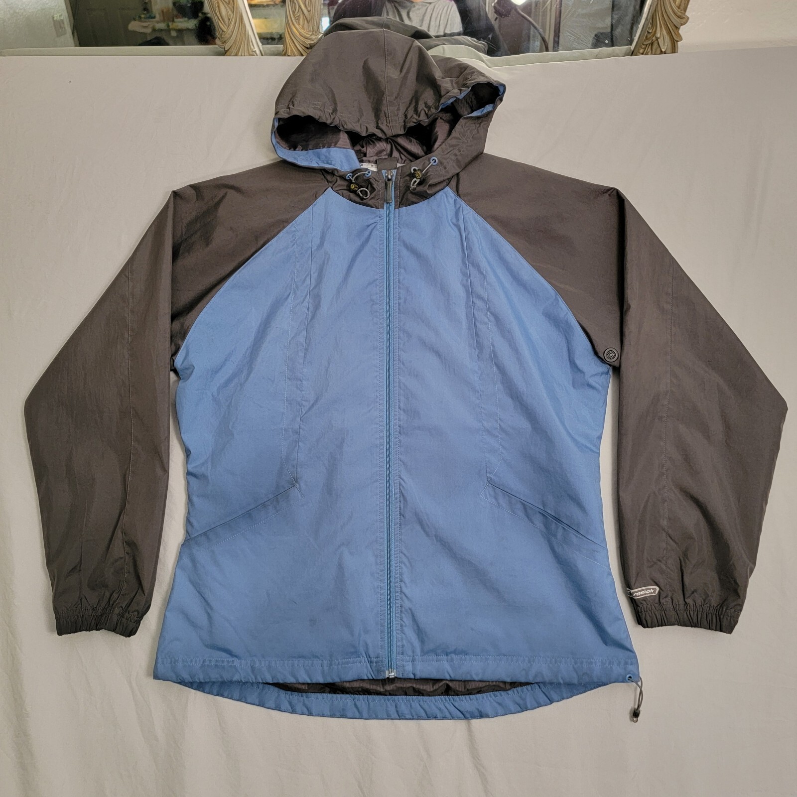 Vintage Reebok 2 Tone Windbreaker Sz L Womens Full Zip Jacket Pockets Adjustable