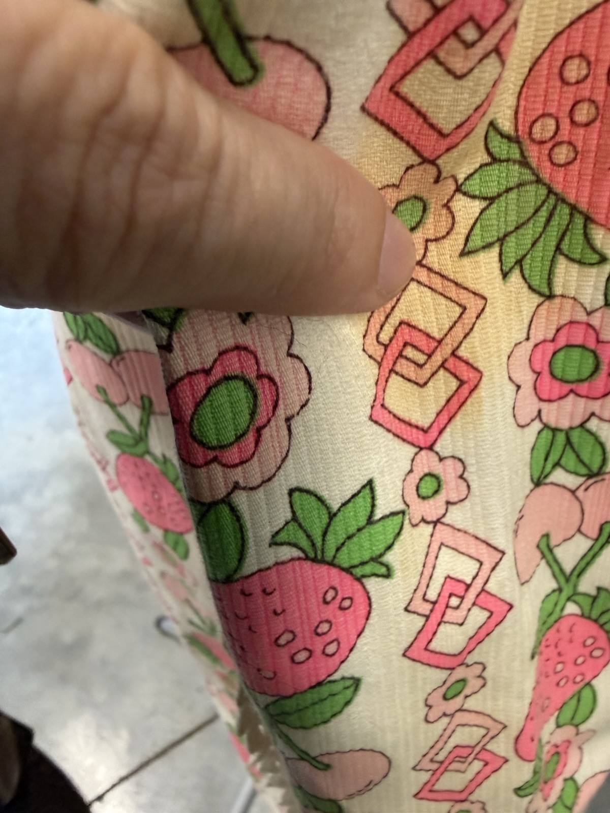 Vintage Jamison Boutique Sleeveless Strawberry Print Dress Size M (?) 40-60s