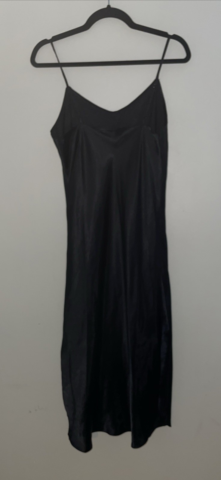 Vanity Fair Satin Negligee Long Slip Dress Spaghetti Strap Black Shiny SZ 34/32