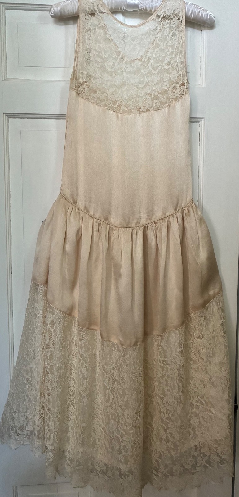 Antique/Vintage c 1929 Wedding Dress plus original photo
