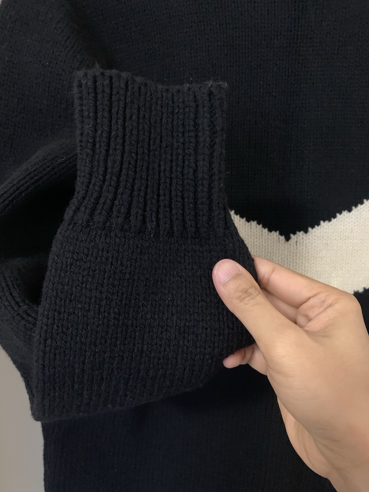 Vtg Limited America Knit Lambswool Black & White Sweater Size M Made In Italy