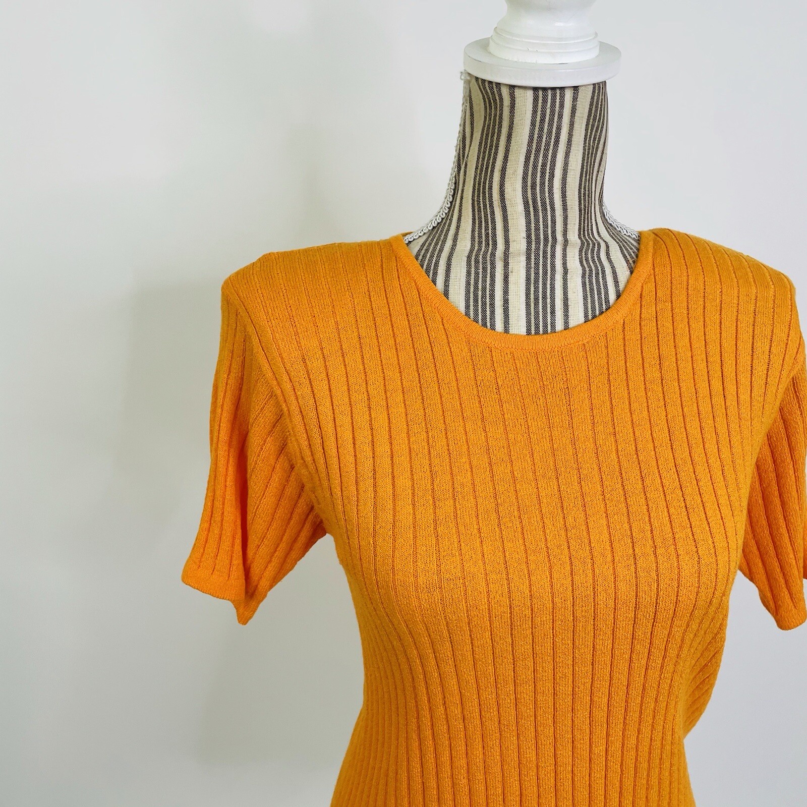 Vintage 90s David Hollis Ribbed Orange Short Sleeve Sweater Blouse Medium Womens