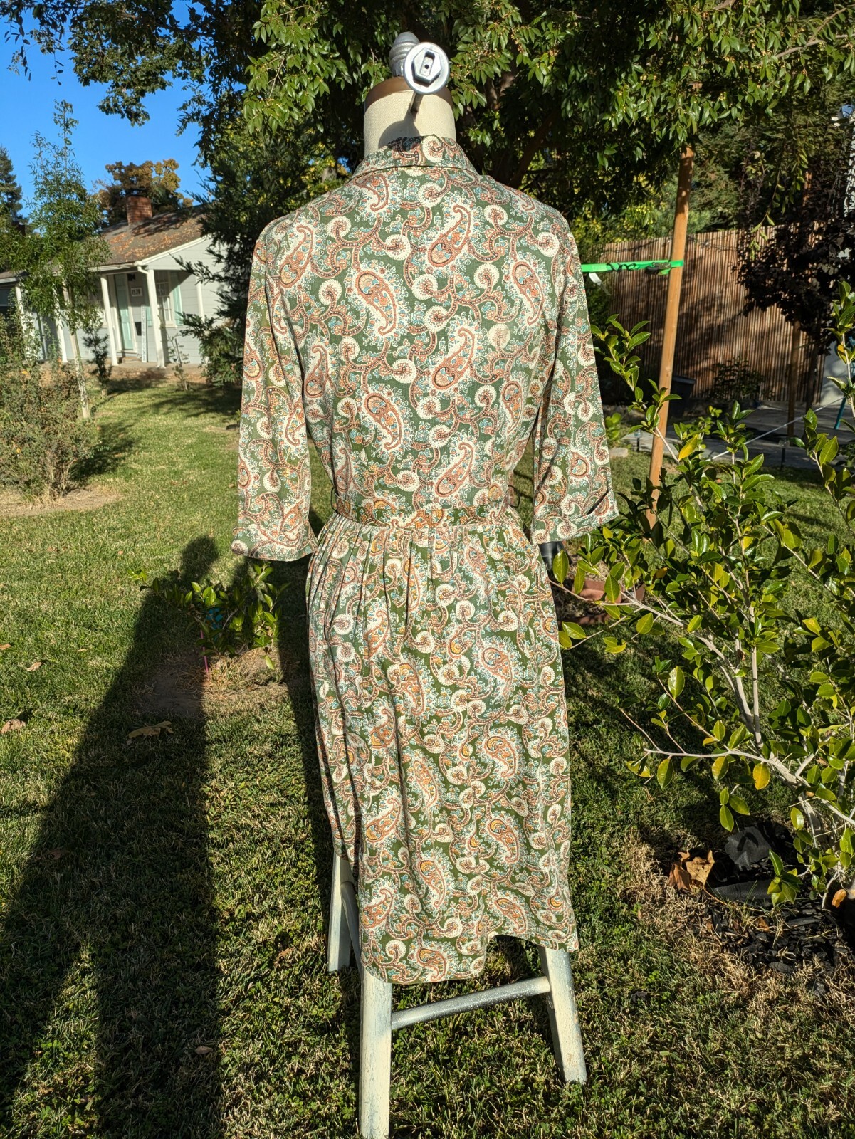 Vintage Mode O’Day Paisley dress Brown, Orange, Green, Yellow 50’s/60’s